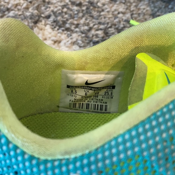 Nike Free TR Fit 3 (8.5) - Picture 5 of 5